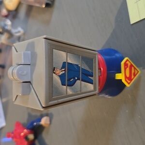 Superman exploding phone booth Vintage 1997 Burger King Toy